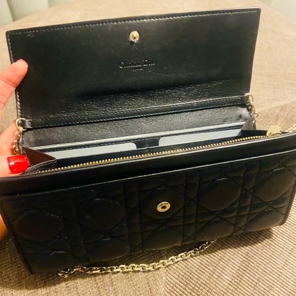 Authentic Classic Black Lambskin Leather Dior - Picture 5 of 11